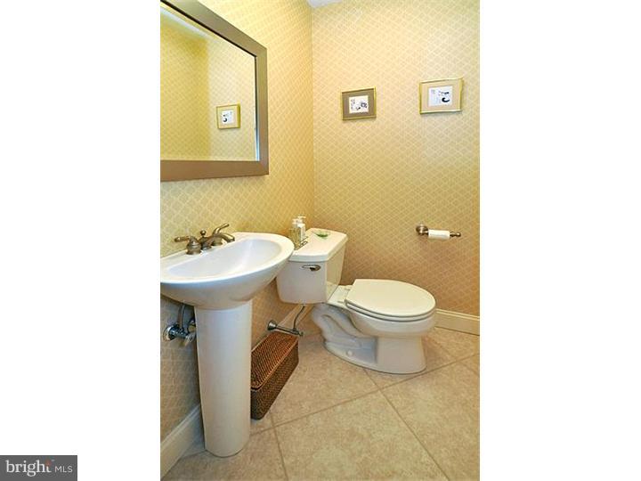 1228 Barrowdale Road Jenkintown, PA 19046 - Photo 8 of 23 Half Bath