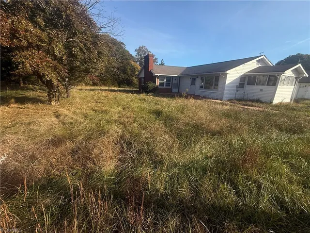 $300,000 | 9885 Moore Farm Drive, Kernersville, NC 27284