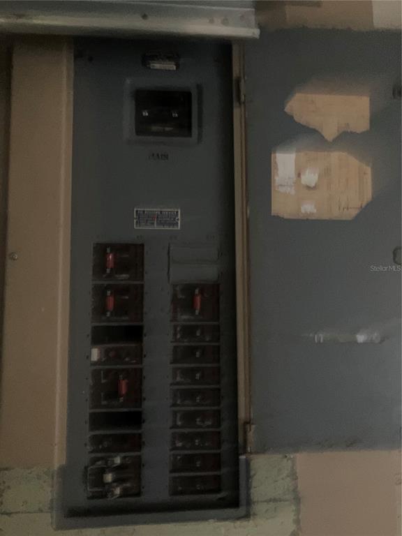 8428 Anay Court New Port Richey, FL 34653 - Photo 24 of 31 a close view of walk in closet