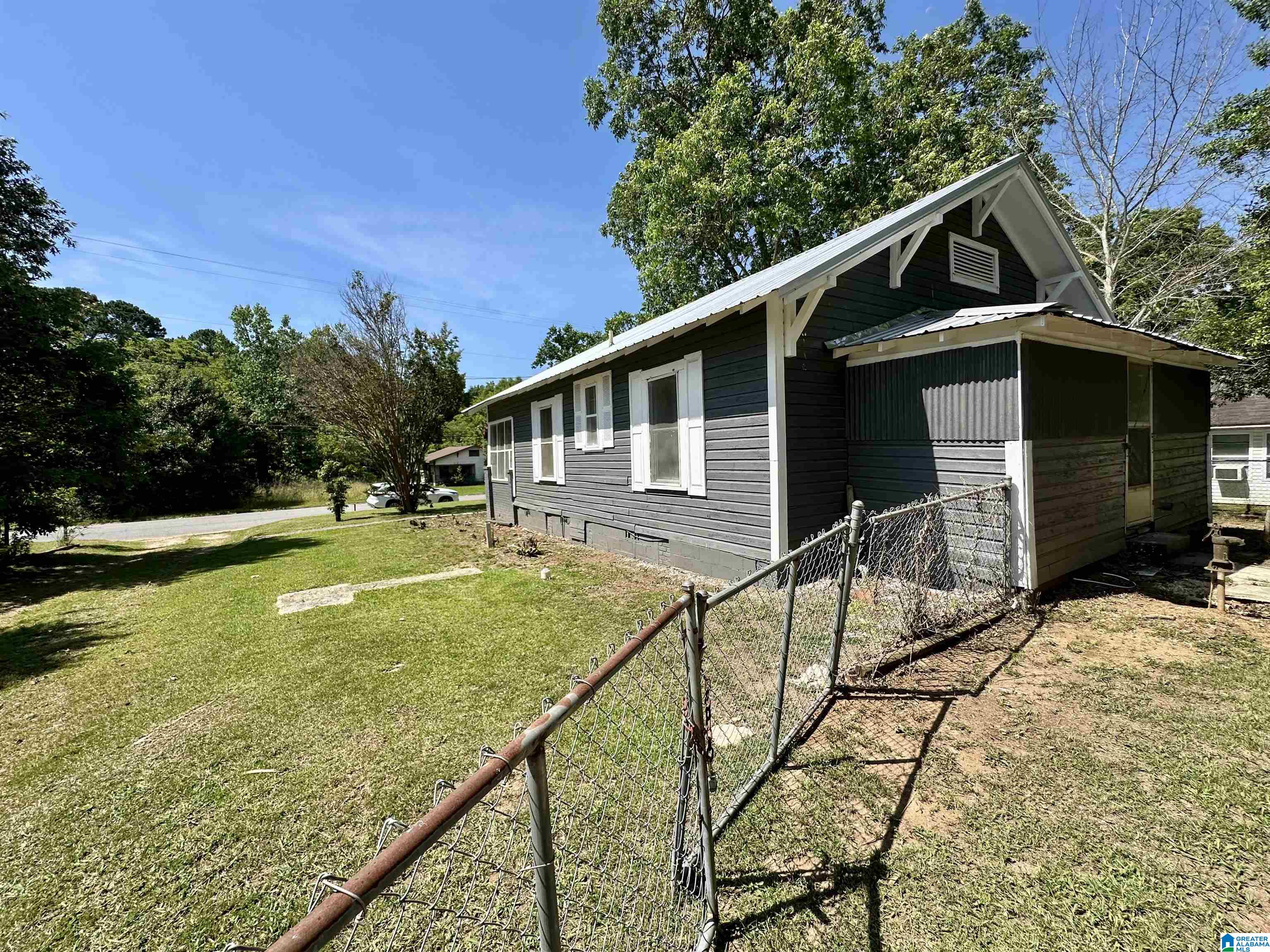 1406 Quarry Road Sylacauga, AL 35151 - Photo 19 of 26