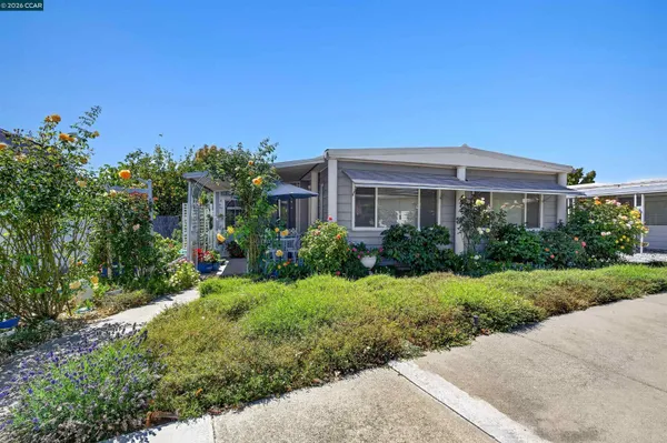 $215,000 | 2119 Dalis Drive, Unit 90, Concord, CA 94520