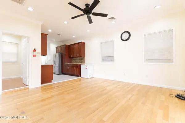 $3,100 | 158 Terrace Avenue, Unit 2, Jersey City, NJ 07307