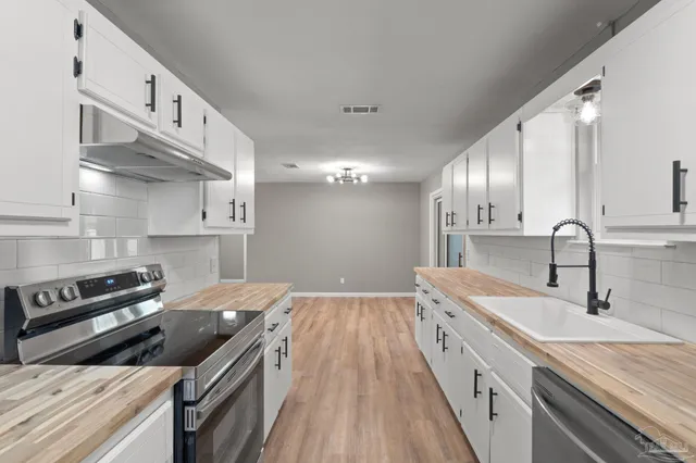 $295,000 | 6494 Kennington Circle, Milton, FL 32570