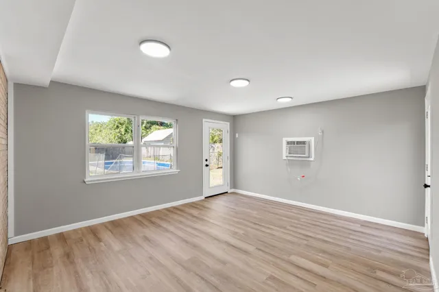 $295,000 | 6494 Kennington Circle, Milton, FL 32570