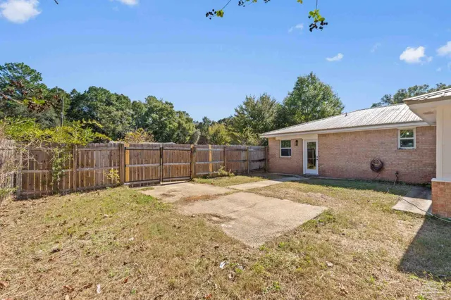 $295,000 | 6494 Kennington Circle, Milton, FL 32570