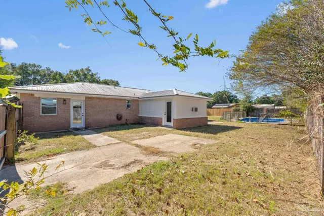 $295,000 | 6494 Kennington Circle, Milton, FL 32570