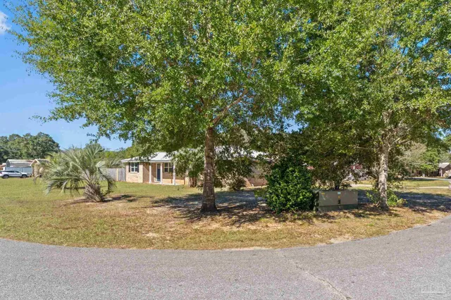 $295,000 | 6494 Kennington Circle, Milton, FL 32570