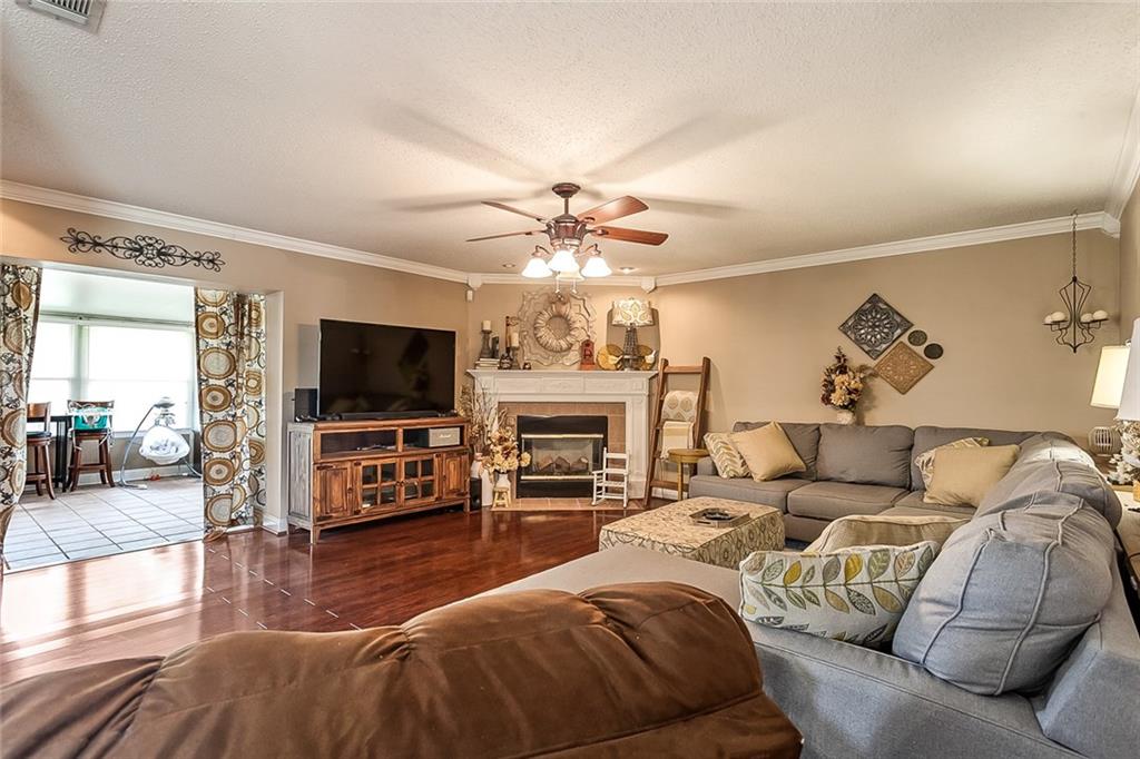 1559 Chancer Court Slidell, LA 70461 - Photo 2 of 12