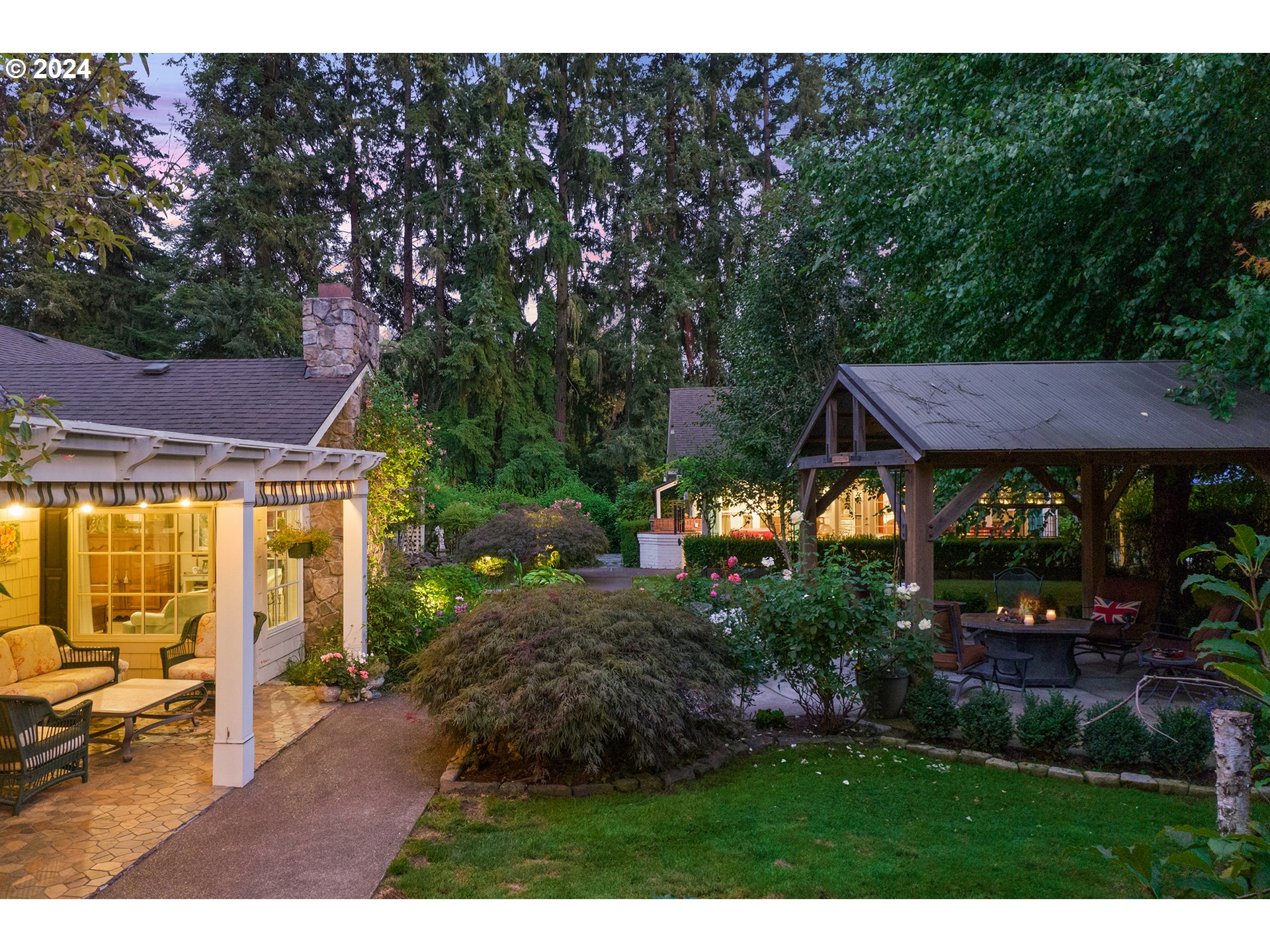 21545 Southwest Johnson Road West Linn, OR 97068 - Photo 23 of 43 a view of a house with backyard and sitting area