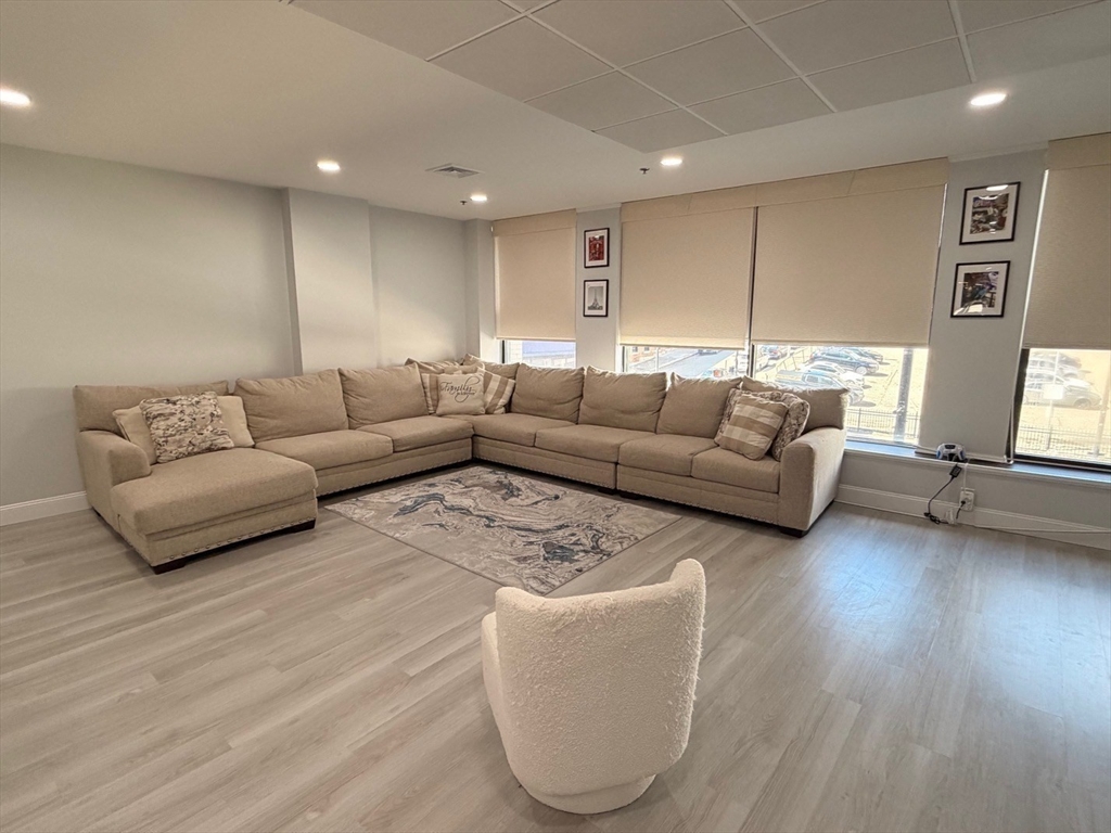 531 Main Street, Unit 201M Worcester, MA 01608 - Photo 8 of 16