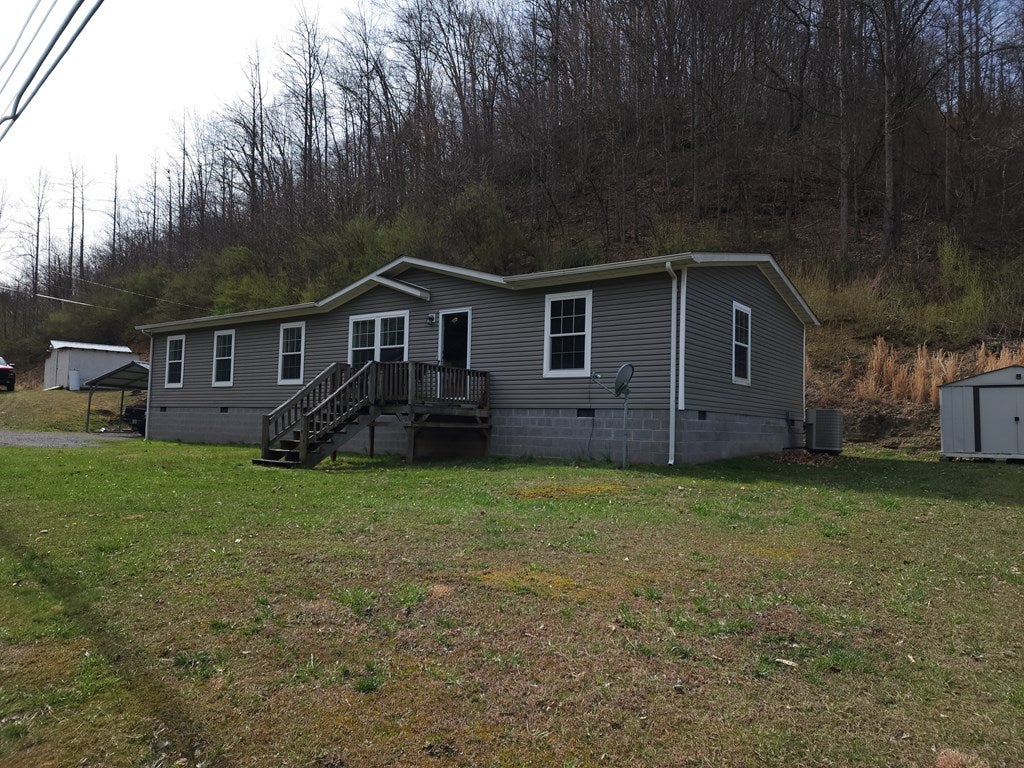 1063 Coal Miner Road Vansant, VA 24656 - Photo 34 of 50 Gallery Image 34