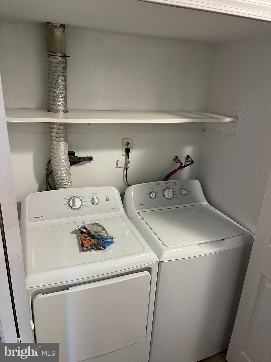 2238 Pileggi Road Warrington, PA 18976 - Photo 6 of 9 a utility room with dryer and washer