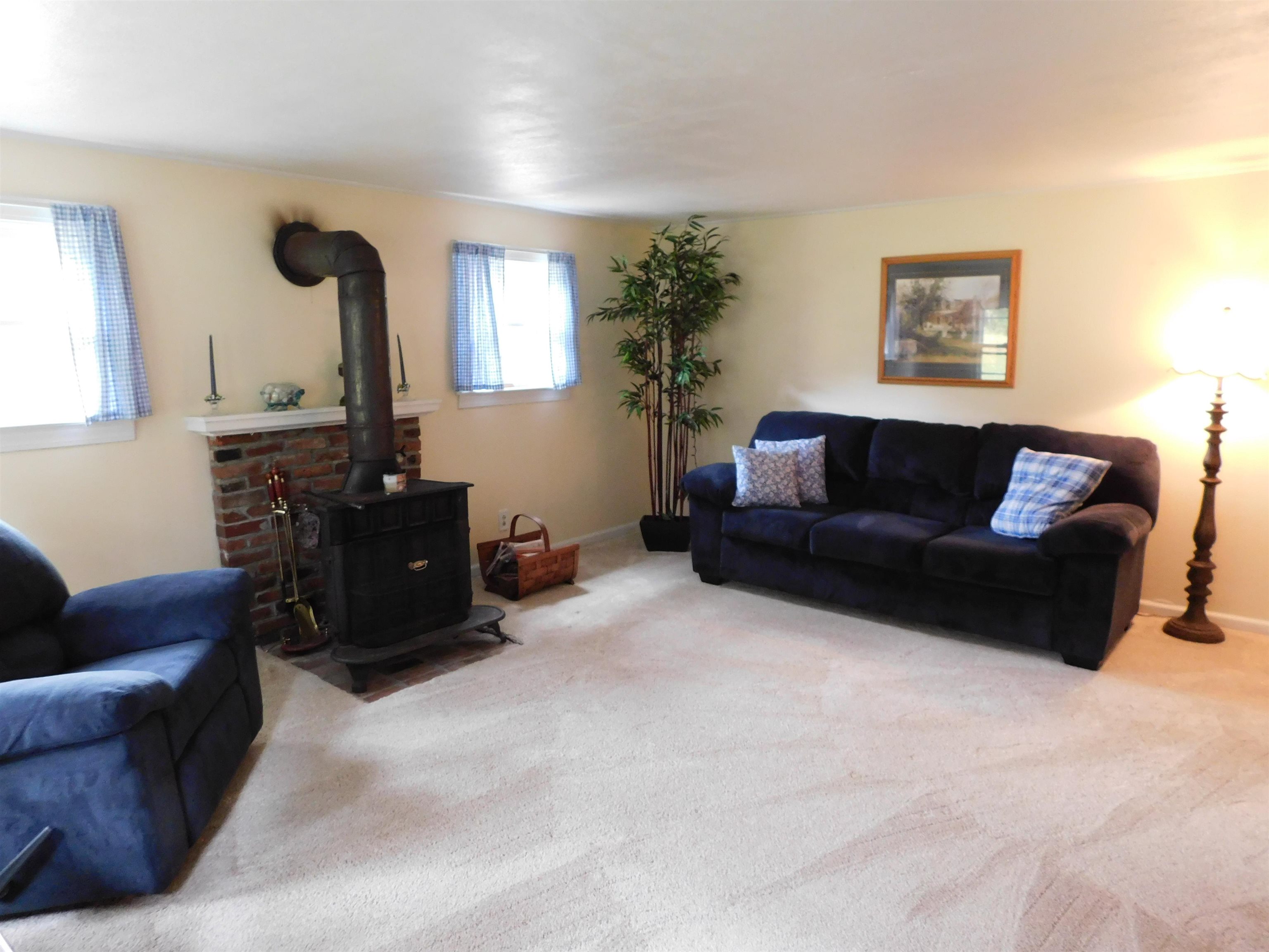 560 South Wardsboro Road Wardsboro, VT 05355 - Photo 19 of 28 Gallery Image 19