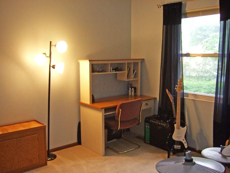 1723 Rushing Way Columbus, OH 43235 - Photo 11 of 21 Gallery Image 11