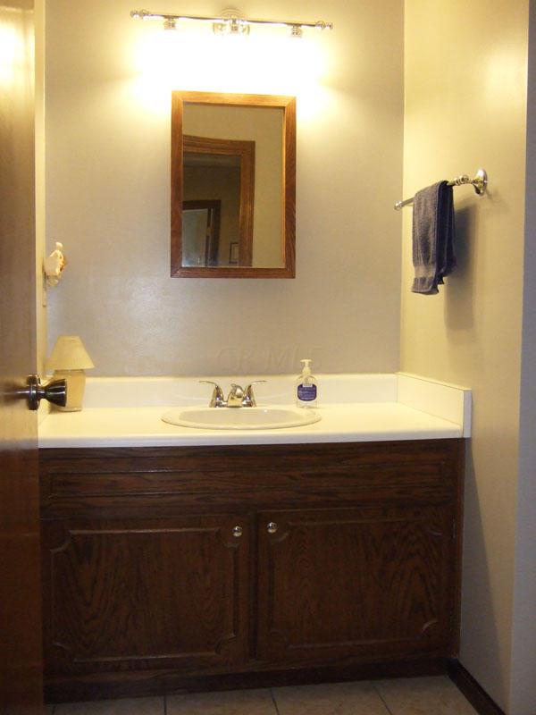 1723 Rushing Way Columbus, OH 43235 - Photo 14 of 21 Gallery Image 14