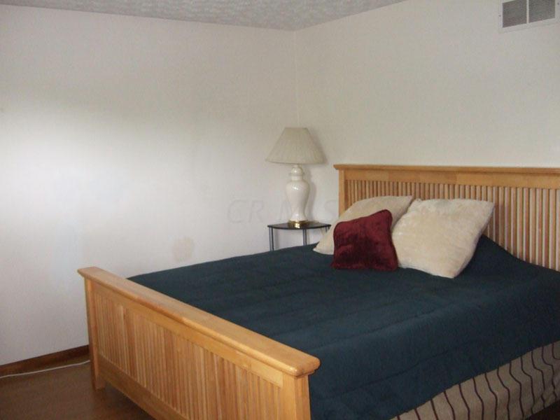 1723 Rushing Way Columbus, OH 43235 - Photo 15 of 21 Gallery Image 15