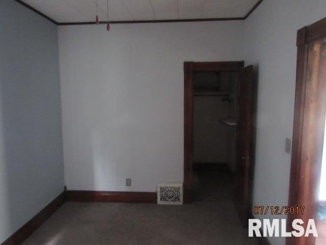 1818 3rd Street Moline, IL 61265 - Photo 8 of 11 Gallery Image 8