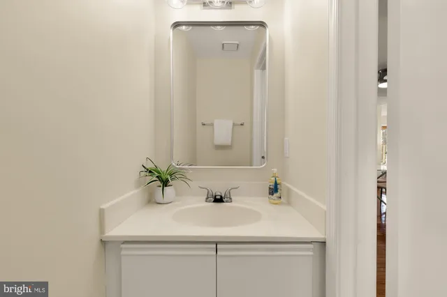 $589,900 | 2038 Derby Ridge Lane, Unit 35, Silver Spring, MD 20910