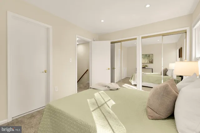 $589,900 | 2038 Derby Ridge Lane, Unit 35, Silver Spring, MD 20910