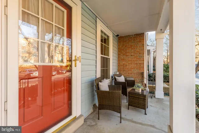 $589,900 | 2038 Derby Ridge Lane, Unit 35, Silver Spring, MD 20910