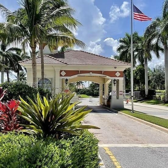 8014 Big Pine Way Riviera Beach, FL 33407 - Photo 3 of 24