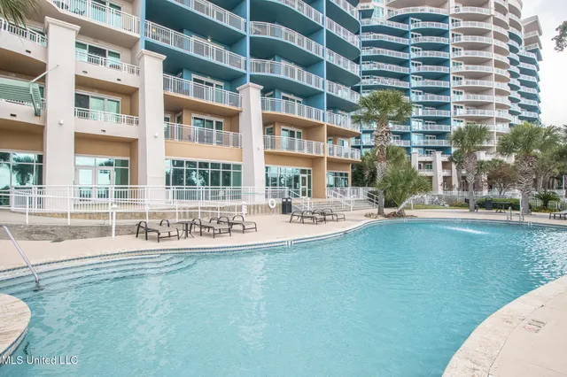 $380,000 | 2230 Beach Drive, Unit 307, Gulfport, MS 39507