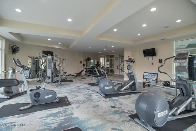 $380,000 | 2230 Beach Drive, Unit 307, Gulfport, MS 39507