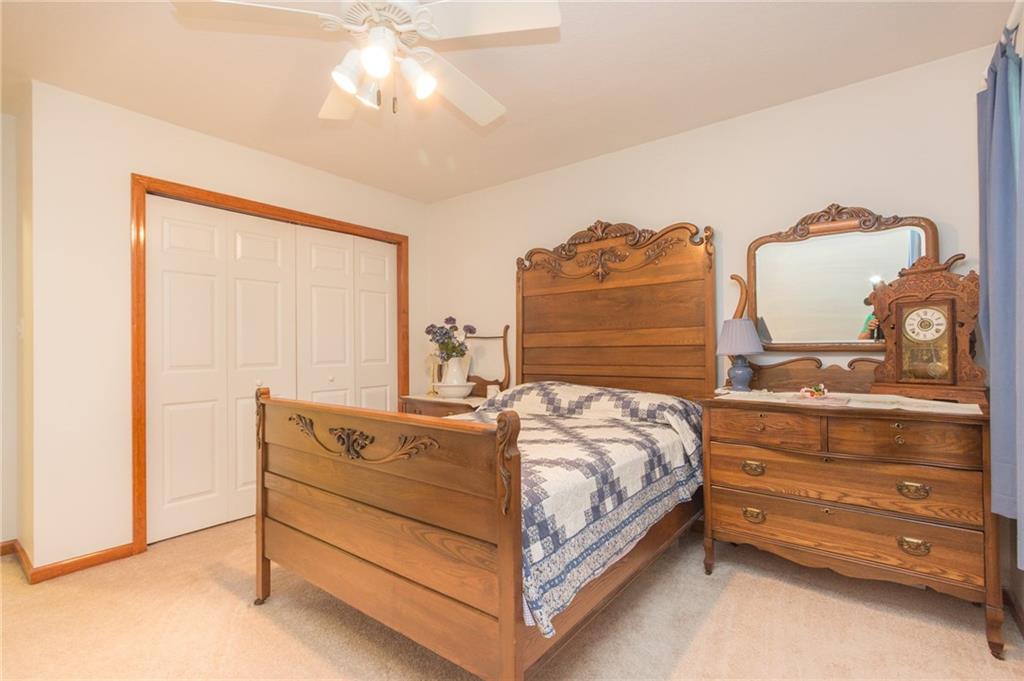 203 Woodcroft Road Baden, PA 15005 - Photo 14 of 23
