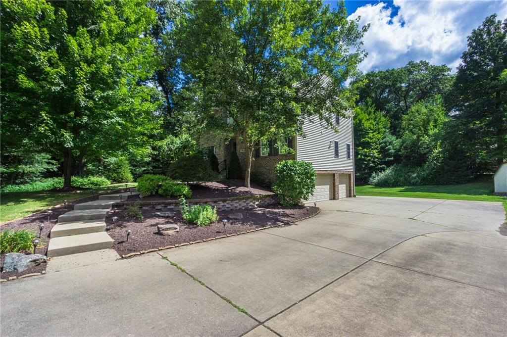 203 Woodcroft Road Baden, PA 15005 - Photo 22 of 23