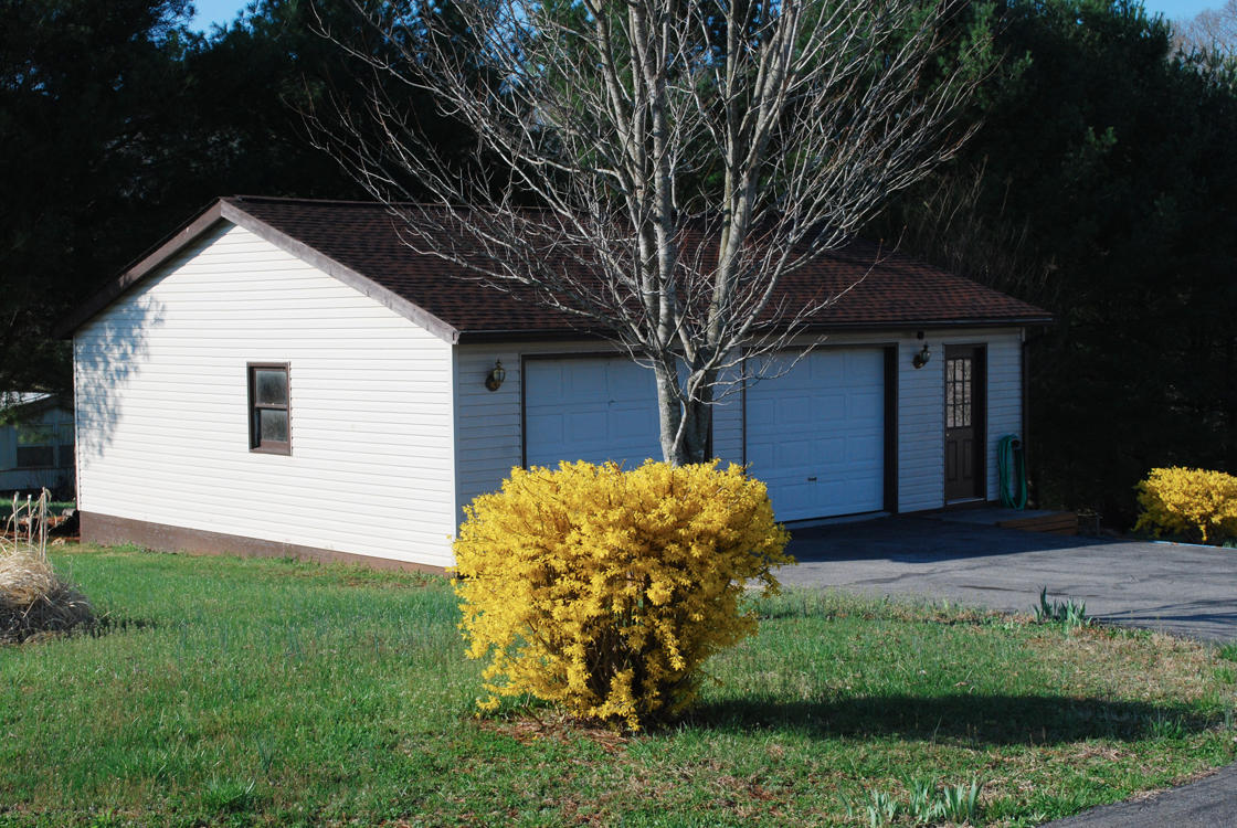 1331 Shoulder Run Road Moneta, VA 24121 - Photo 32 of 39 DSC_0092