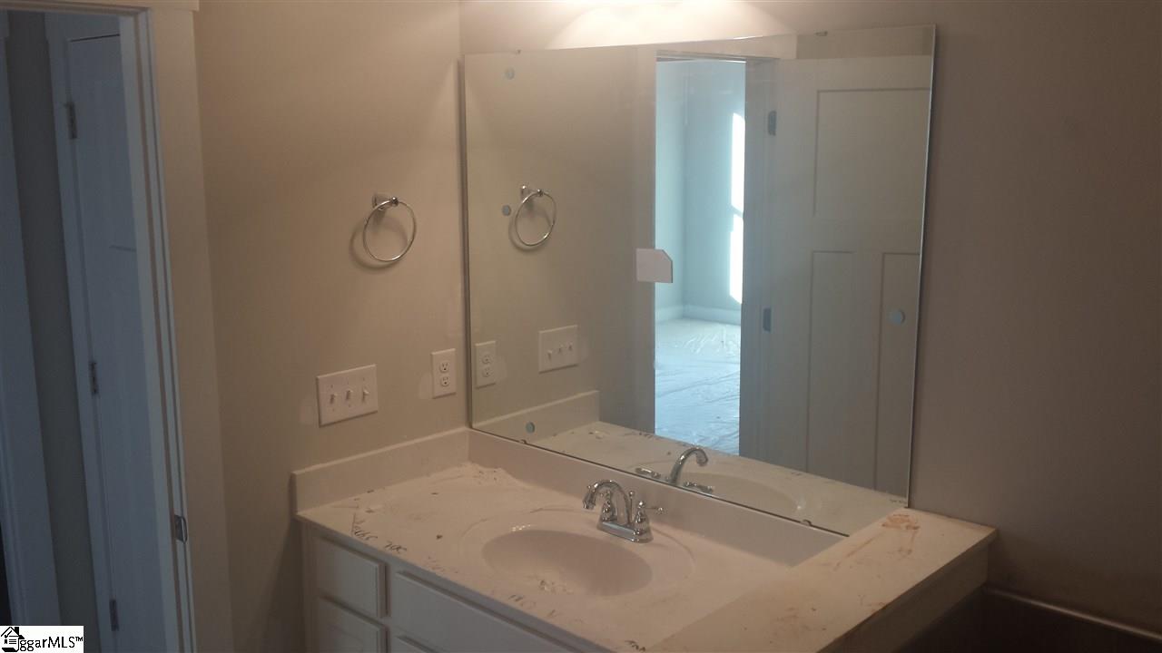 7 Meritage Street Greer, SC 29651 - Photo 13 of 25 Gallery Image 13