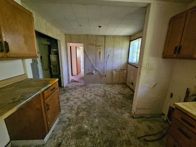 $57,000 | 1647 Shirley Drive, Calumet City, IL 60409