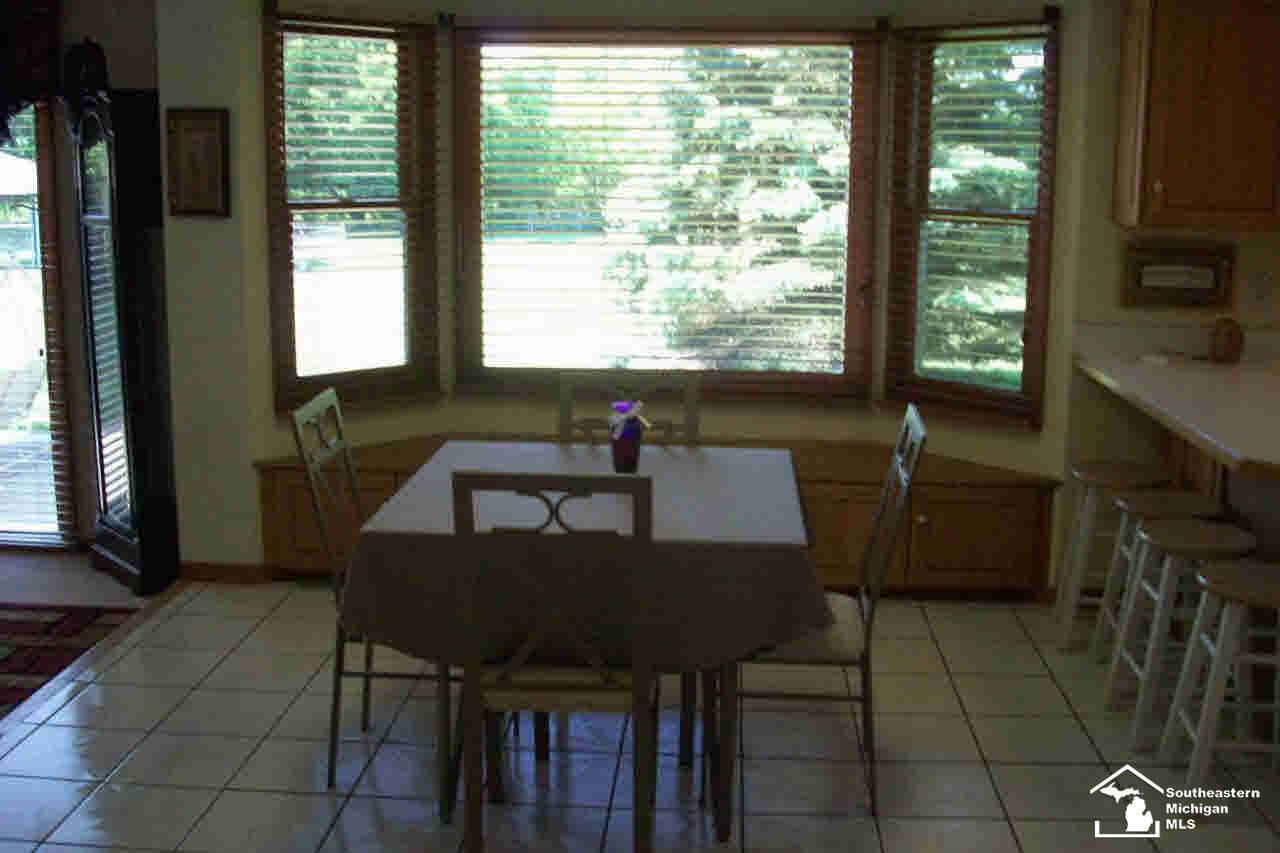 2965 West Albain Road Monroe, MI 48161 - Photo 24 of 25 Breakfast Room