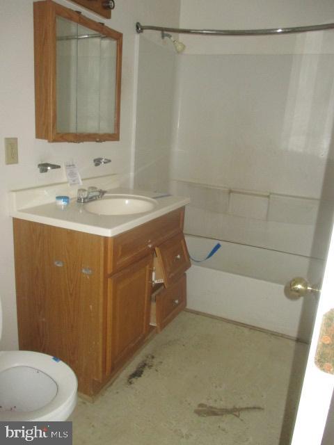 3420 Stonesboro Road Fort Washington, MD 20744 - Photo 17 of 31 Full Bathroom - Upper Level