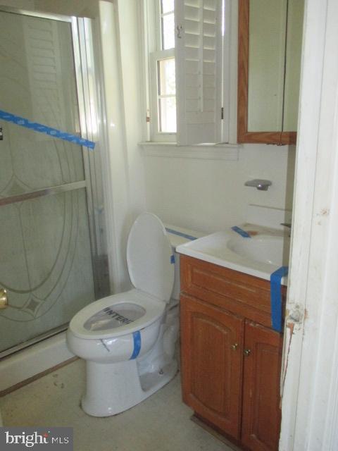 3420 Stonesboro Road Fort Washington, MD 20744 - Photo 25 of 31 Owner's Full Bathroom