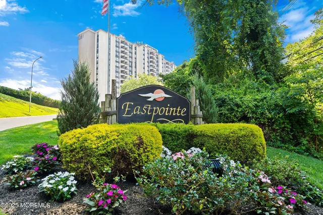 $359,000 | 1 Scenic Drive, Unit #511, Highlands, NJ 07732
