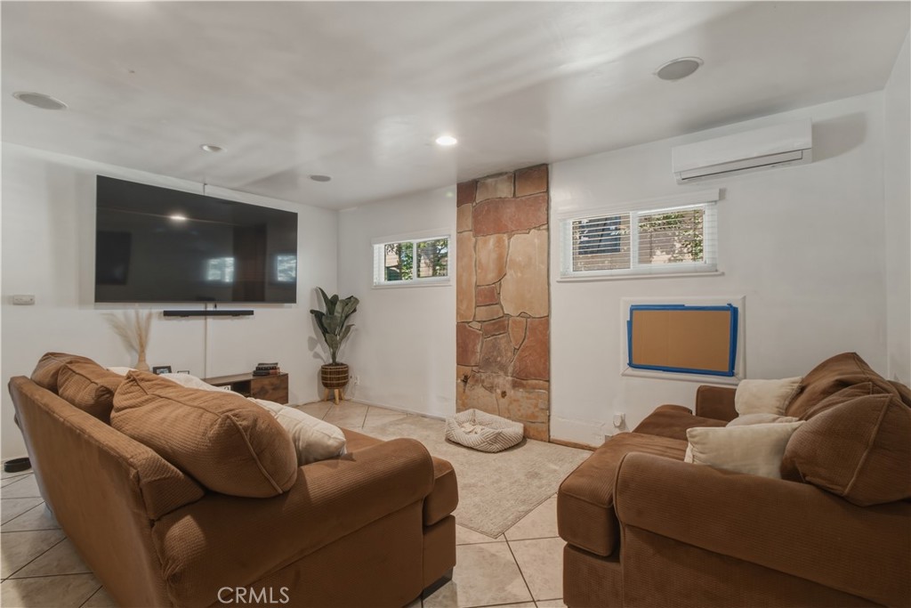 910 West George Street Banning, CA 92220 - Photo 21 of 34