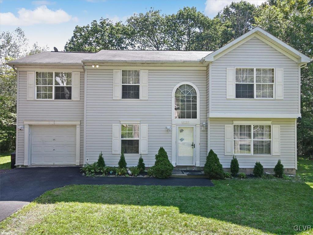 6129 Cumberland Road Tobyhanna, PA 18466 - Photo 3 of 47 Gallery Image 3