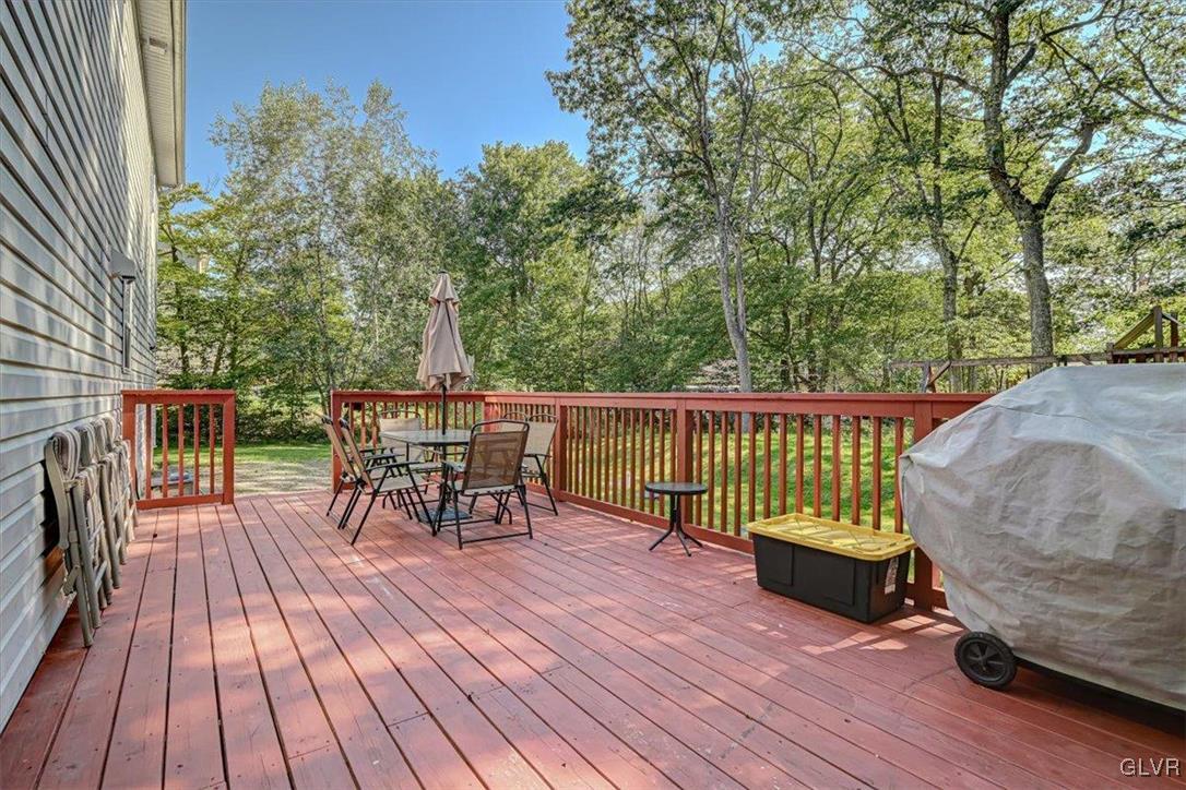 6129 Cumberland Road Tobyhanna, PA 18466 - Photo 42 of 47 Gallery Image 42