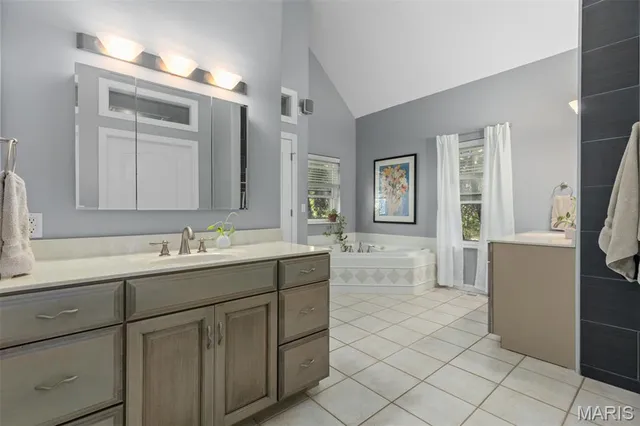 $610,000 | 101 Deer Hollow Lane, Litchfield, IL 62056