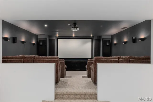 $610,000 | 101 Deer Hollow Lane, Litchfield, IL 62056