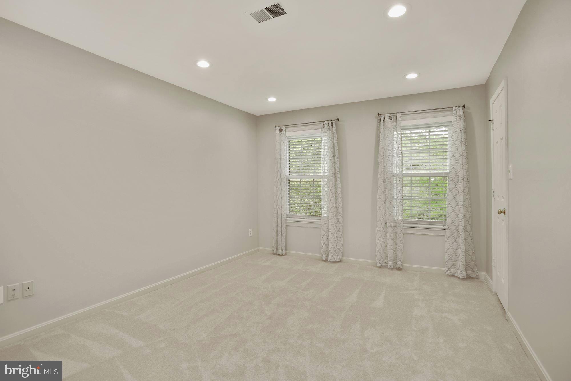 2217 Lovedale Lane, Unit 212A Reston, VA 20191 - Photo 17 of 29 Spacious second bedroom - w/in closet