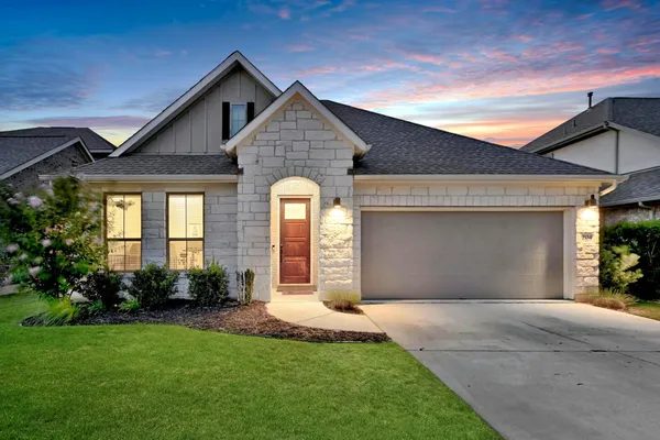 $499,990 | 204 Belford Street, Georgetown, TX 78628