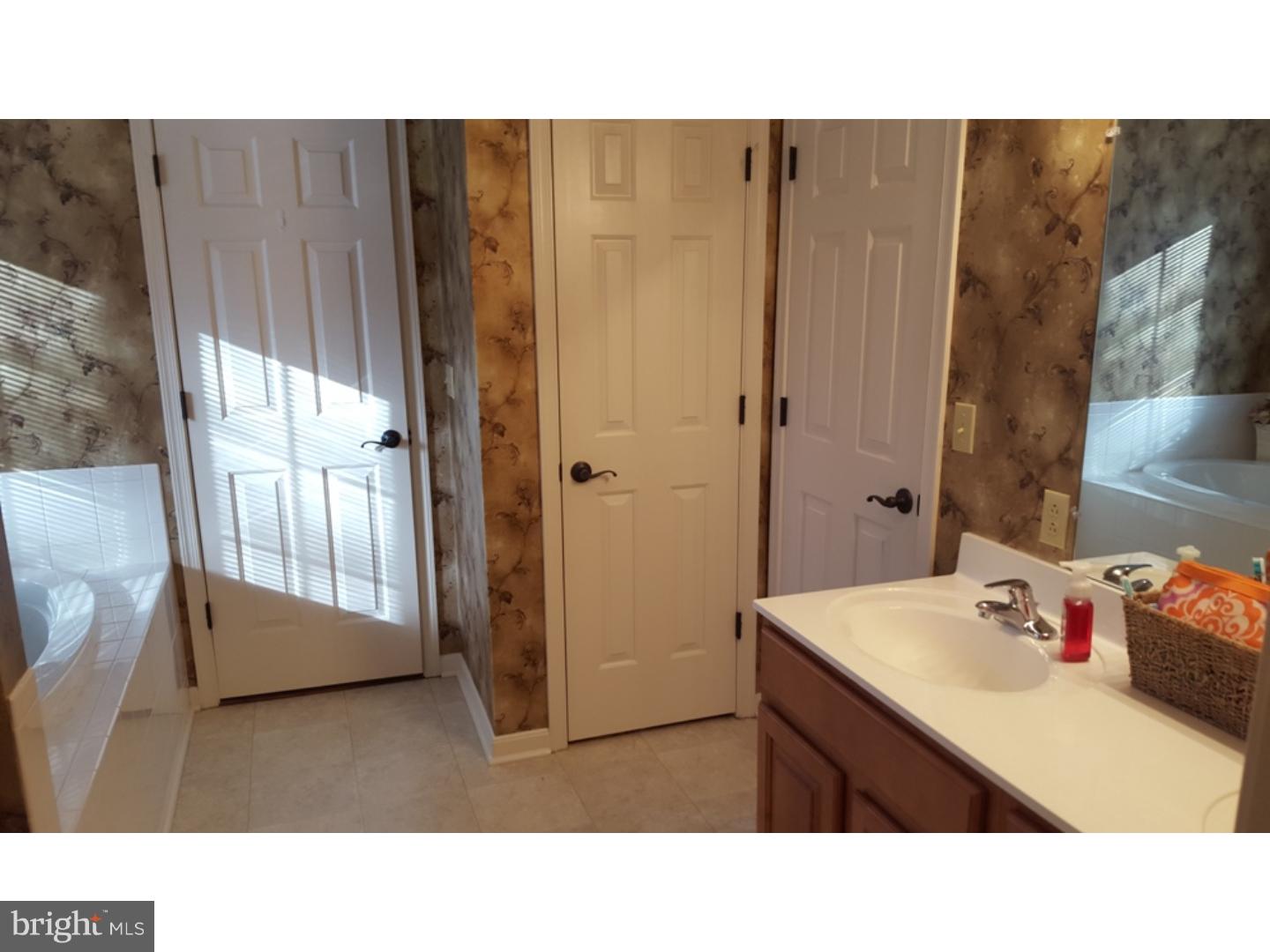 545 Blue Lake Road Denver, PA 17517 - Photo 8 of 24 Gallery Image 8