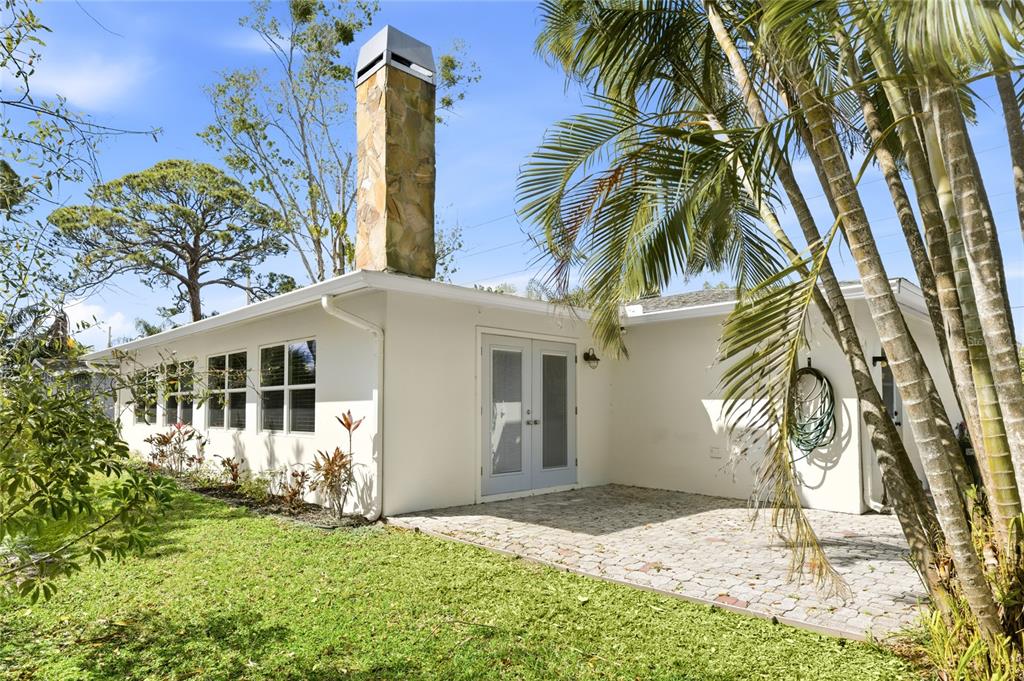 3236 Ashton Road Sarasota, FL 34231 - Photo 31 of 33