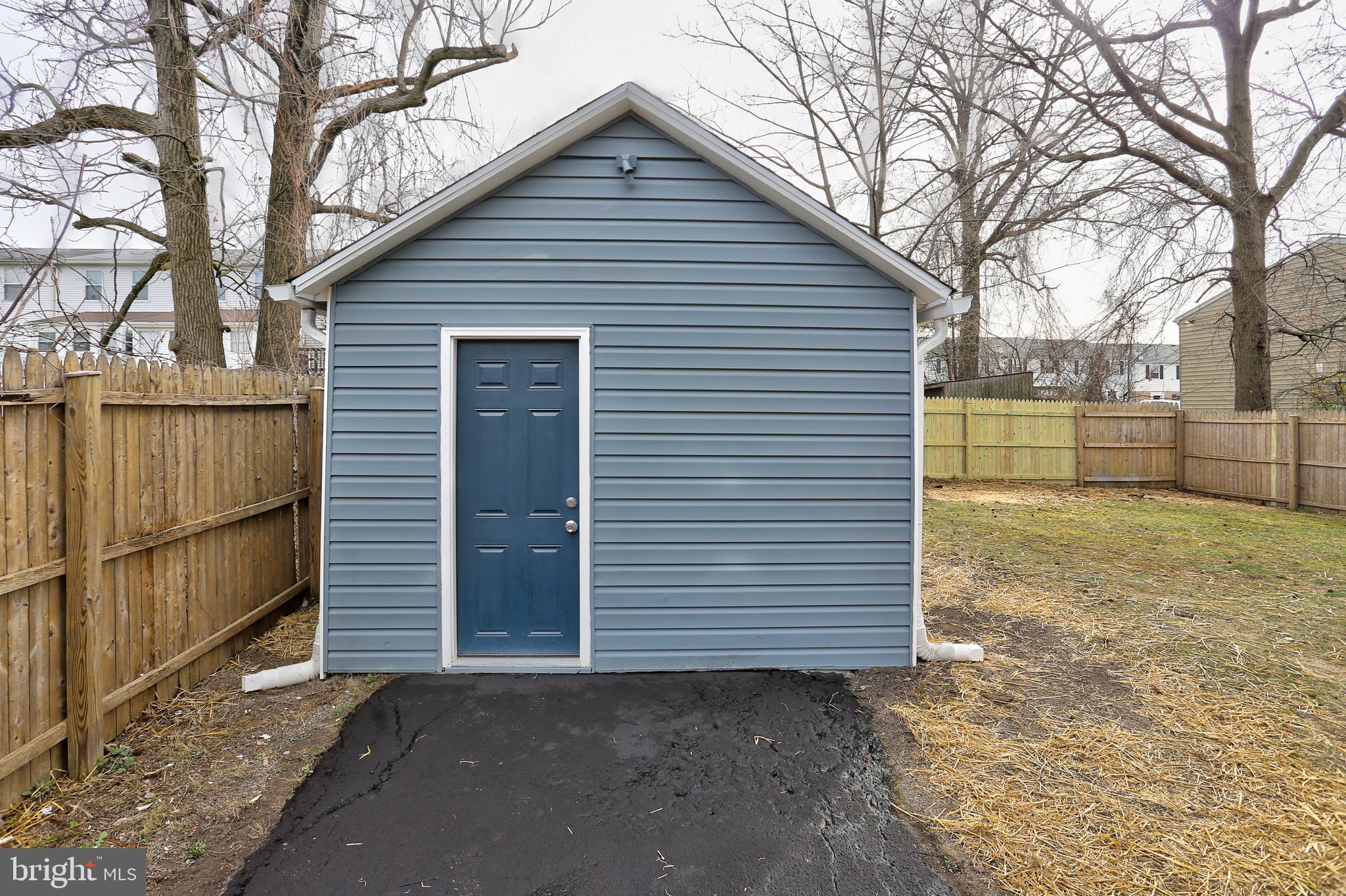 401 Middle River Road Baltimore, MD 21220 - Photo 18 of 32 Rear Shed