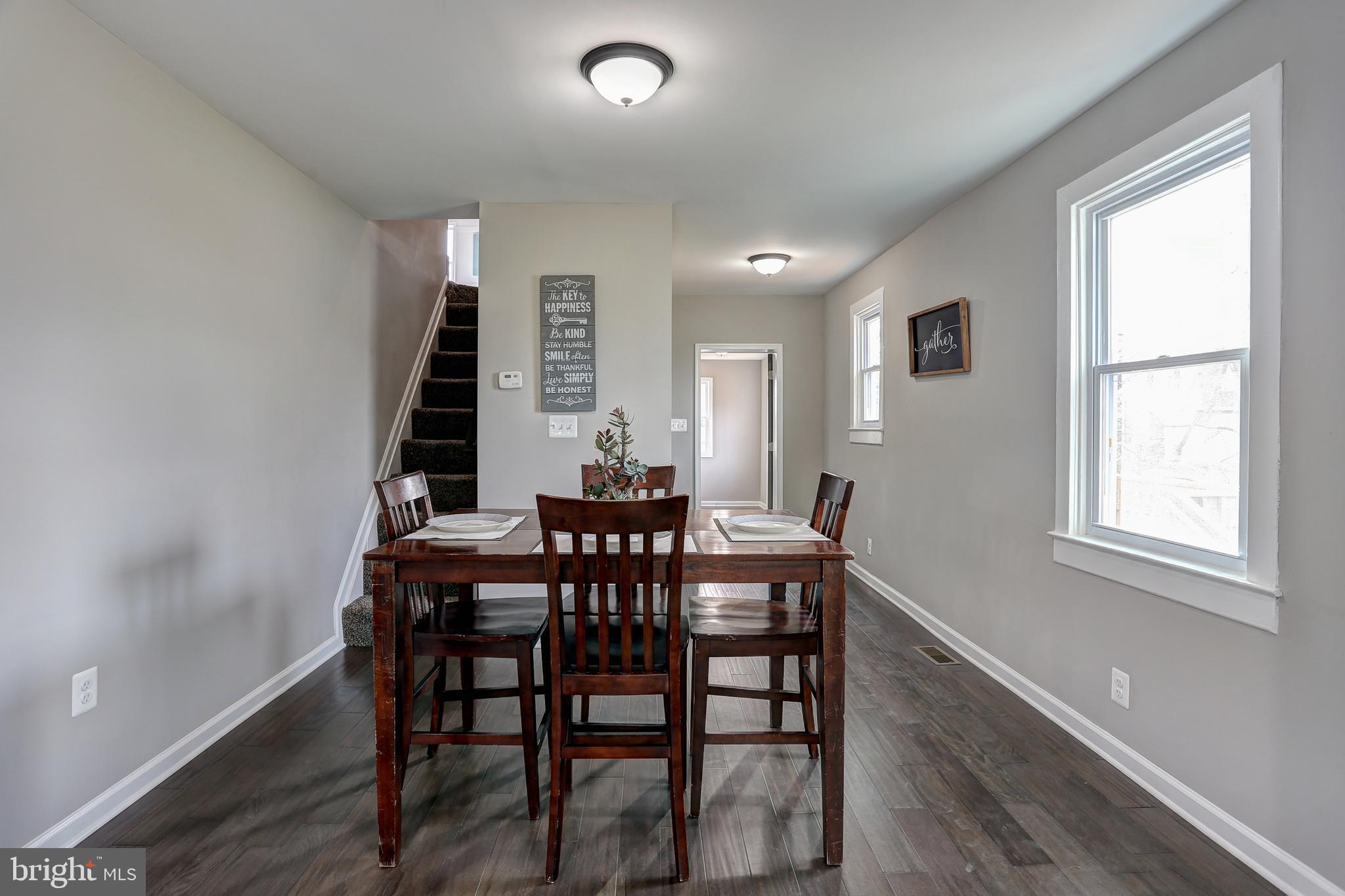 401 Middle River Road Baltimore, MD 21220 - Photo 9 of 32 Dining Room