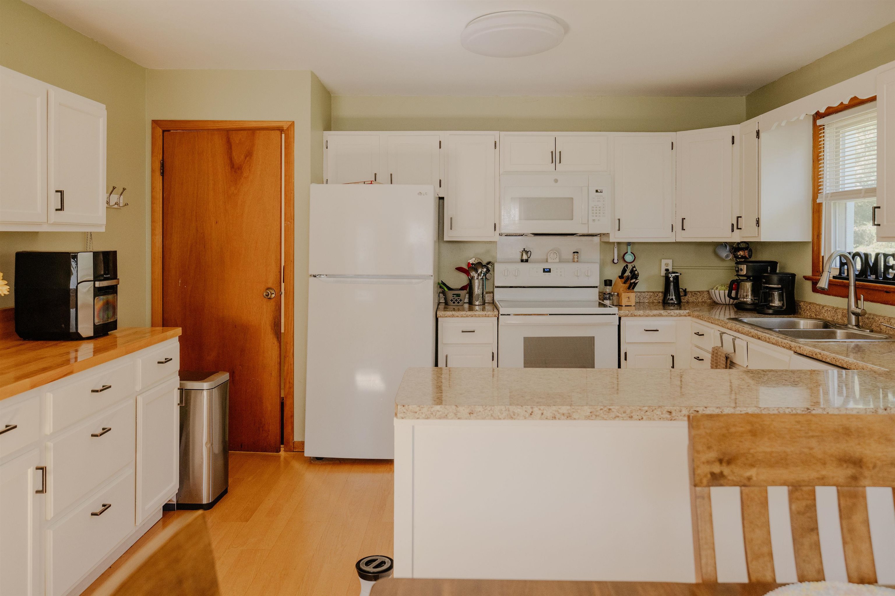 205 Highway 9 Chesterfield, NH 03466 - Photo 11 of 42