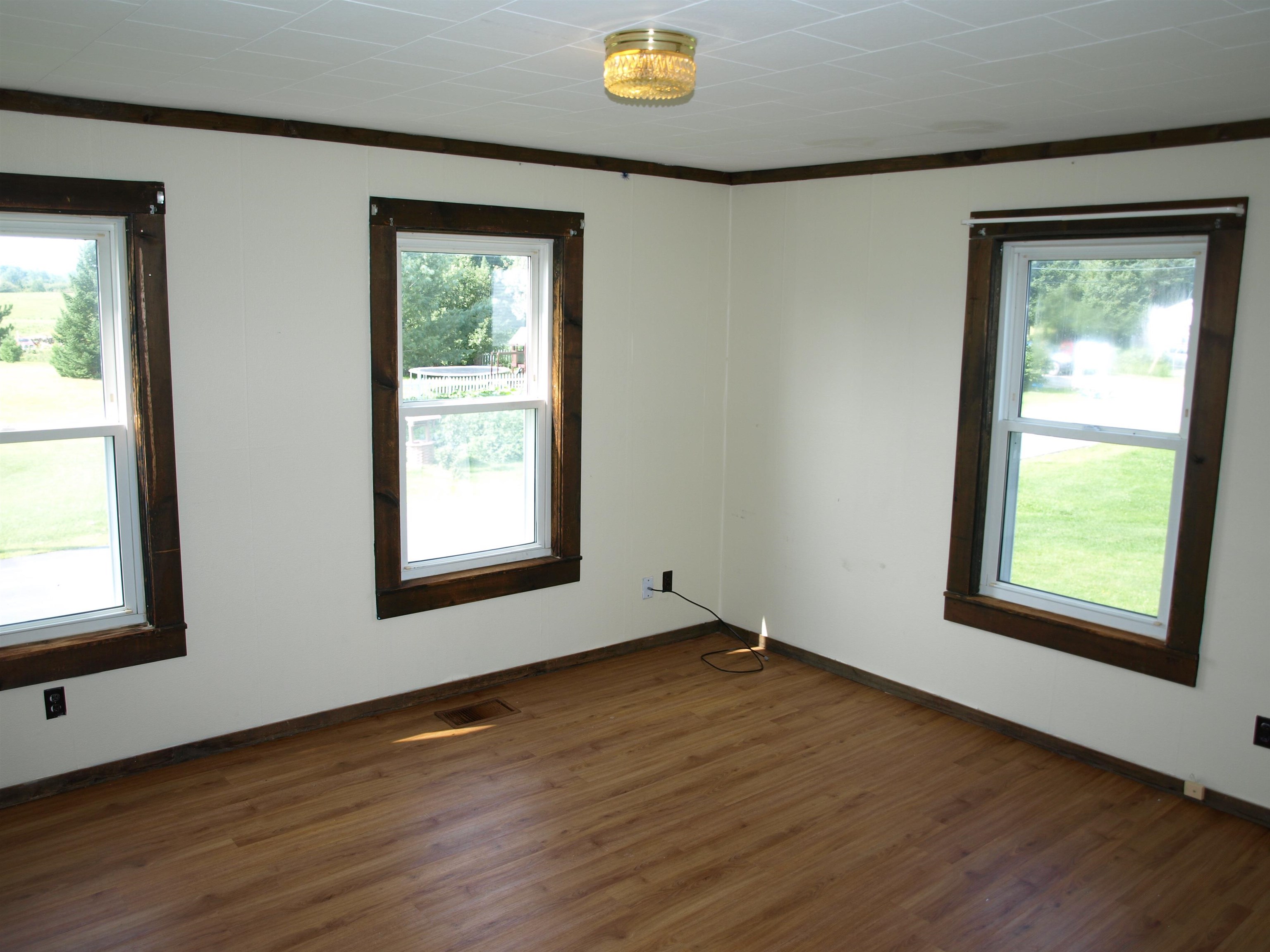 146 Mill Street Troy, VT 05859 - Photo 9 of 38 Gallery Image 9
