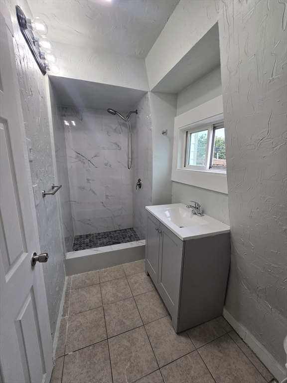 67 Farnham Street, Unit 3 Lawrence, MA 01843 - Photo 9 of 9